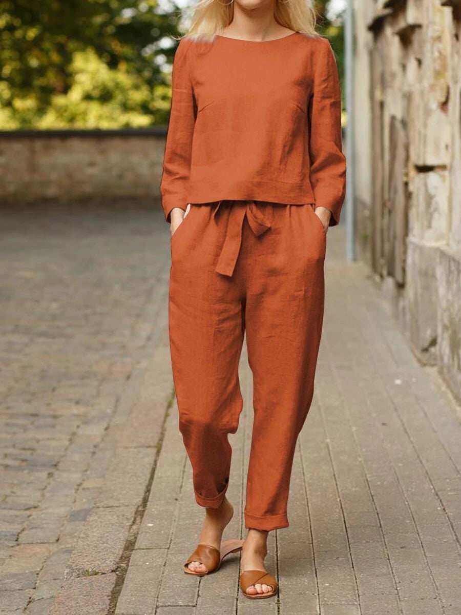 Women's Two Piece Pantsuit Set - Solid Top & High-waisted Pants