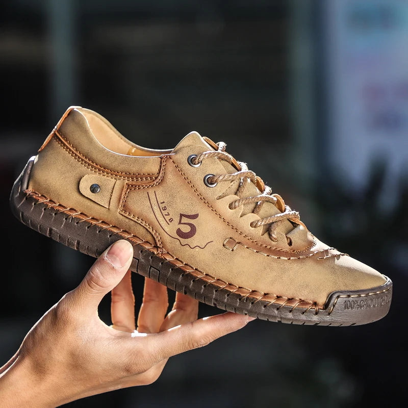 2025 Handmade Leather Sneakers for Men β Supportive & Stylish