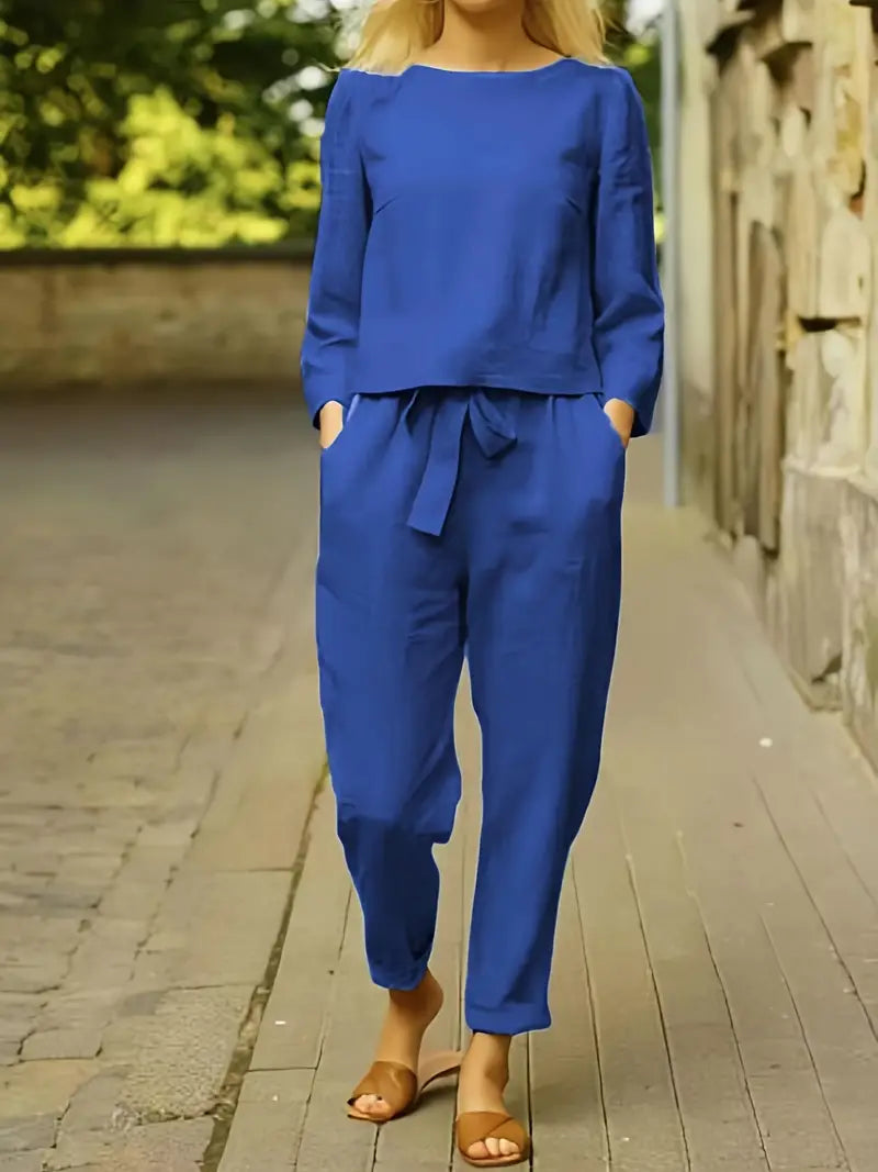 Women's Two Piece Pantsuit Set - Solid Top & High-waisted Pants