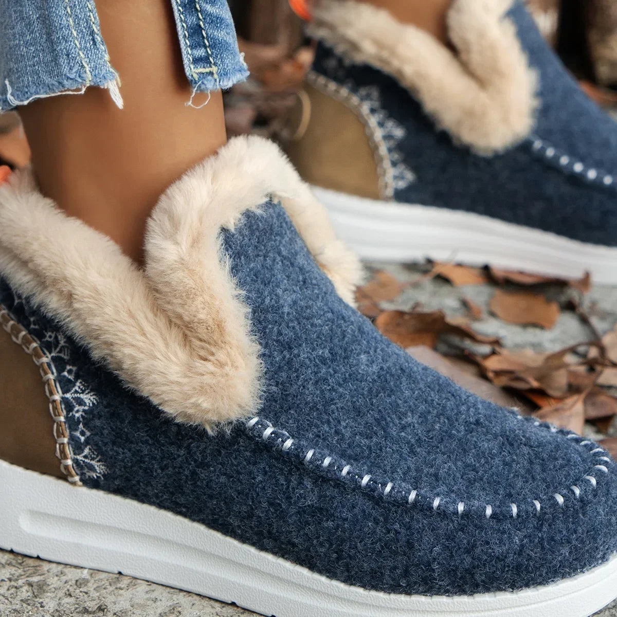 Cozy Winter Shoes - Plush Lined, Thermal Insulated, Slip-On, Comfortable for Cold Weather