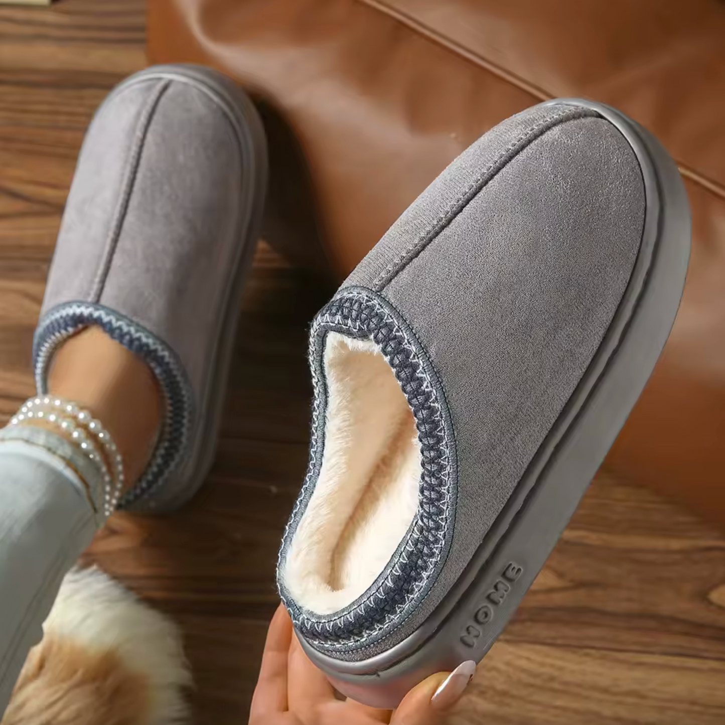 CozyStep™ Thick Sole Home Slippers – Plush Warmth & Non-Slip Comfort for Everyday Use