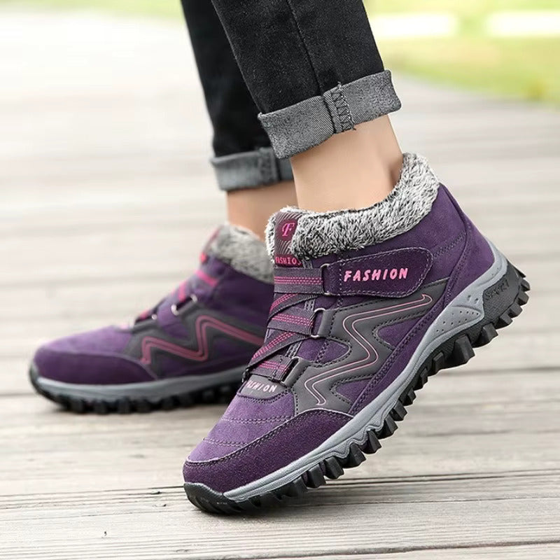 WinterGuard™ Unisex Warm Boots – Safe, Cozy & Versatile for the Whole Family