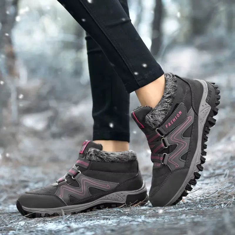 WinterGuard™ Unisex Warm Boots – Safe, Cozy & Versatile for the Whole Family