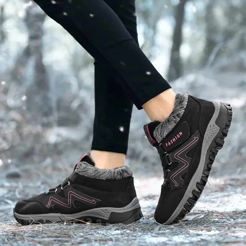 WinterGuard™ Unisex Warm Boots – Safe, Cozy & Versatile for the Whole Family