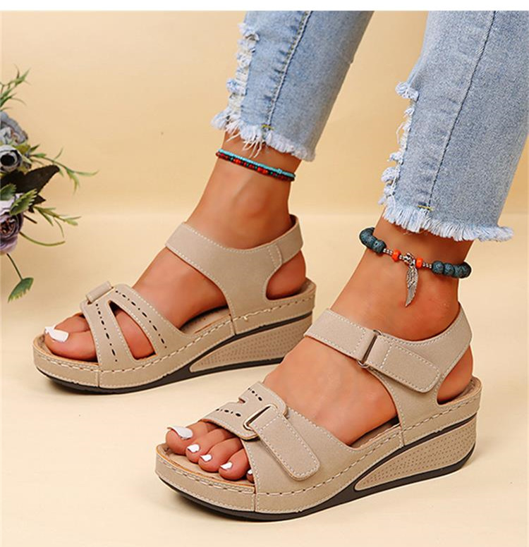 COMFORTABLE ORTHOPEDIC SANDALS FOR WOMEN