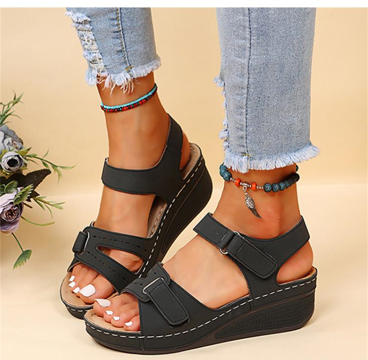 COMFORTABLE ORTHOPEDIC SANDALS FOR WOMEN