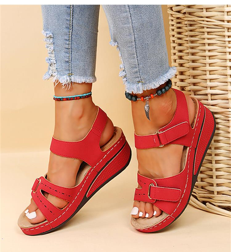 COMFORTABLE ORTHOPEDIC SANDALS FOR WOMEN