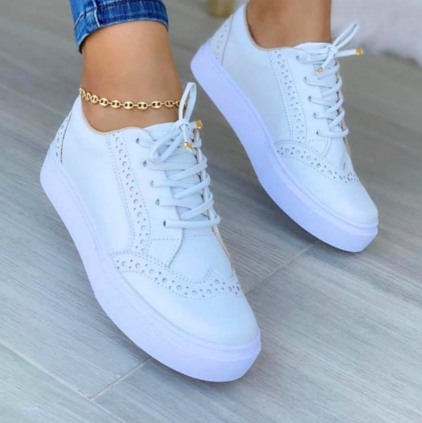 2022 Hollow-Out Round Toe Women Casual Sneakers