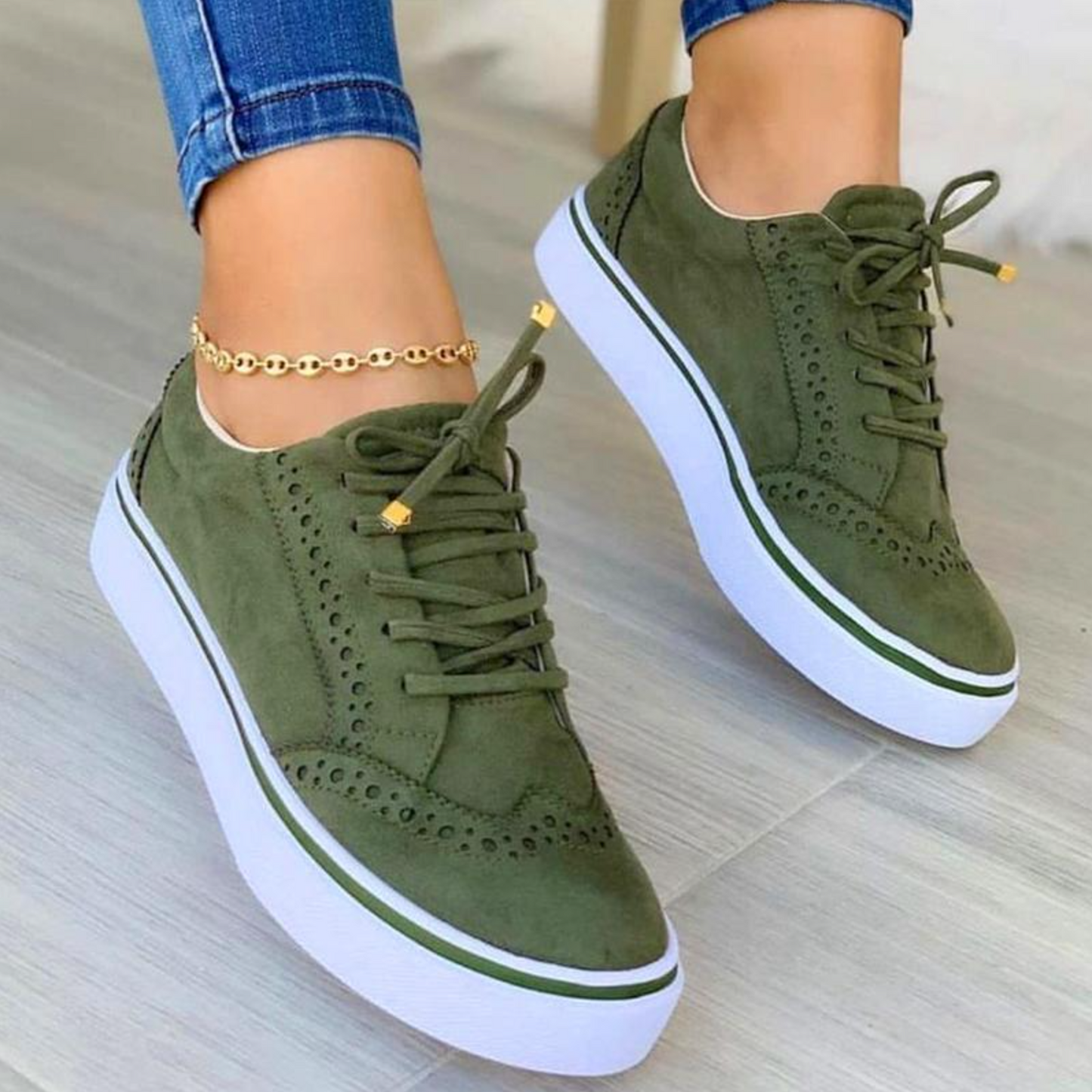 2022 Hollow-Out Round Toe Women Casual Sneakers