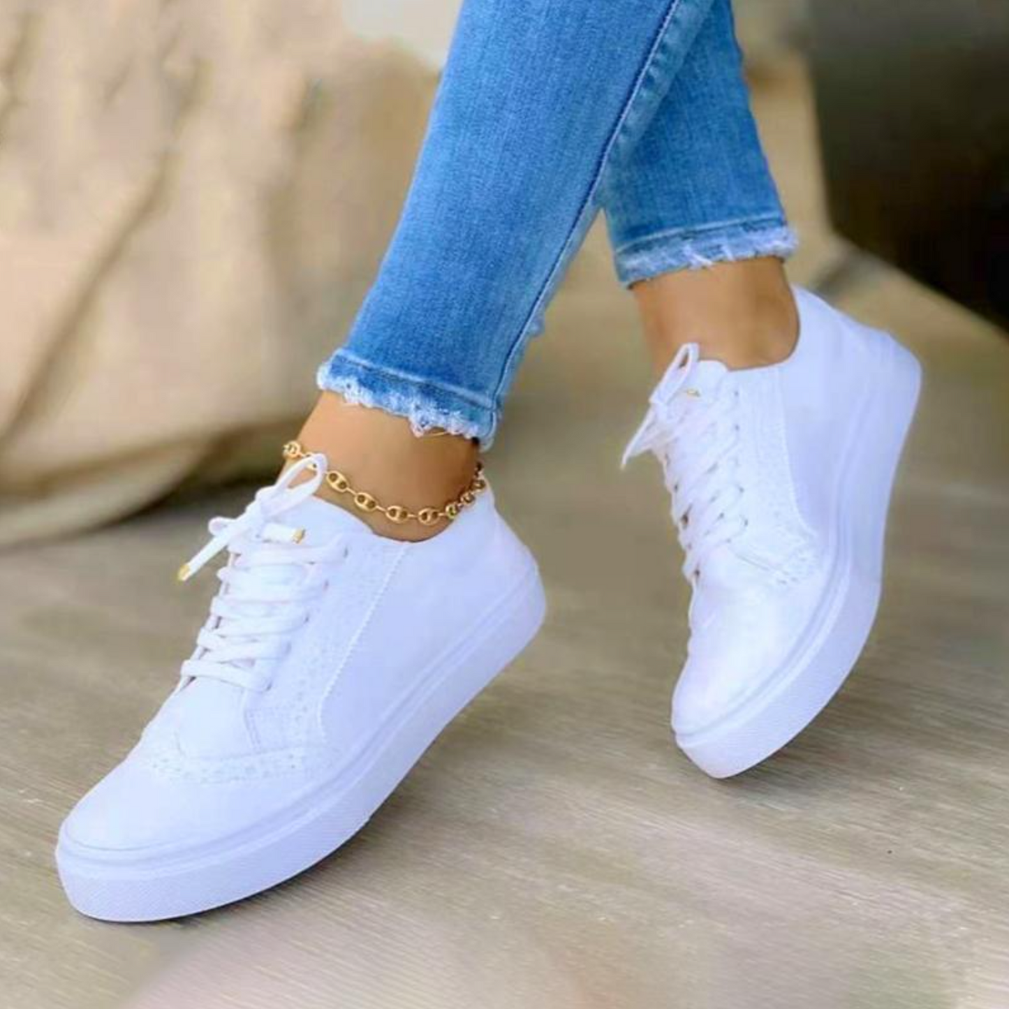 2022 Hollow-Out Round Toe Women Casual Sneakers